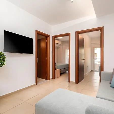 Beachfront Haven, 3 Min To - Gaia 2 Апартаменты