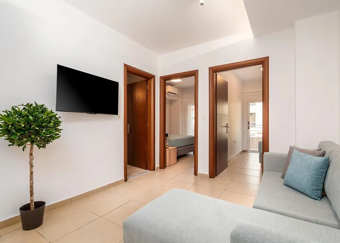 Beachfront Haven, 3 Min To - Gaia 2 Apartamento