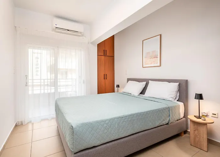 Beachfront Haven, 3 Min To - Gaia 2 Apartamento