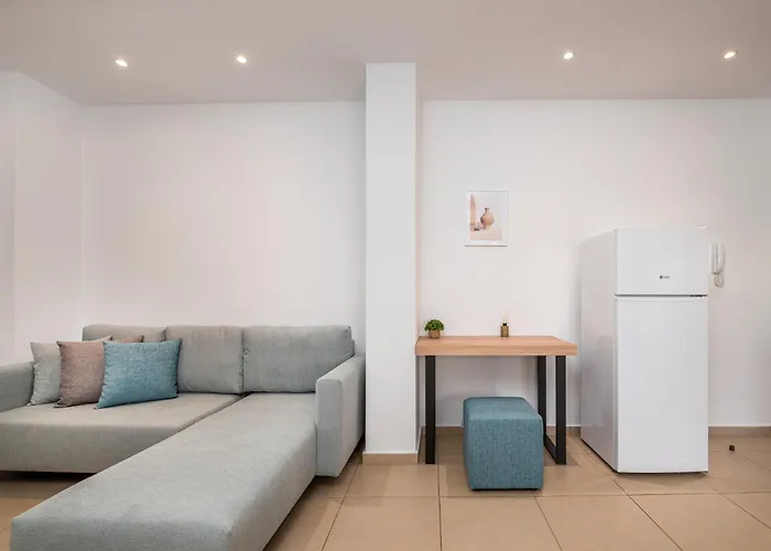 Beachfront Haven, 3 Min To - Gaia 2