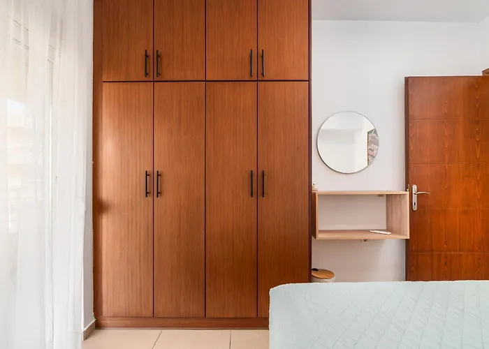 Beachfront Haven, 3 Min To - Gaia 2